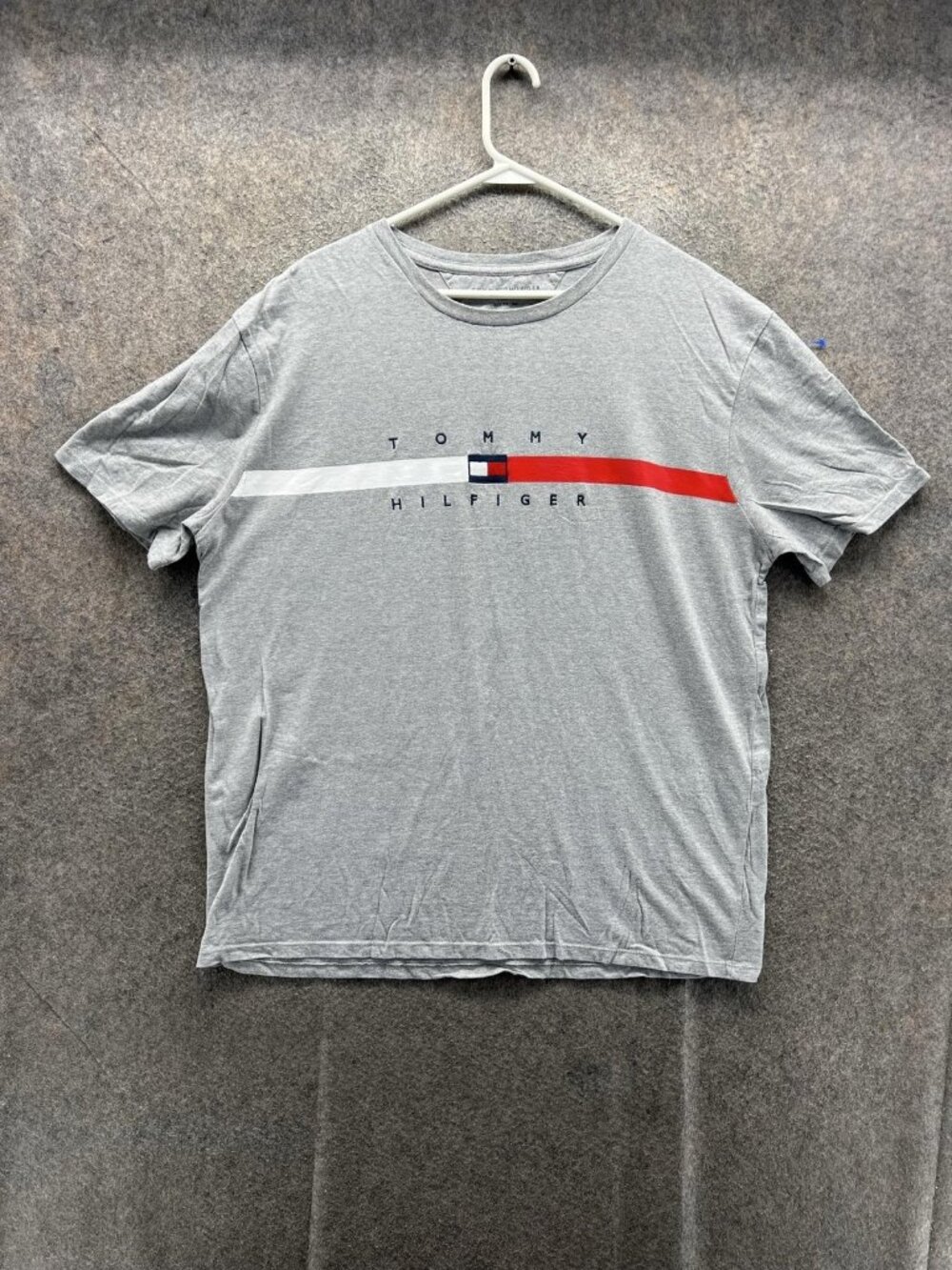 Tommy Hilfiger Shirt Mens XL Gray Flag Logo Graphic Tee Crewneck Tagless Casual